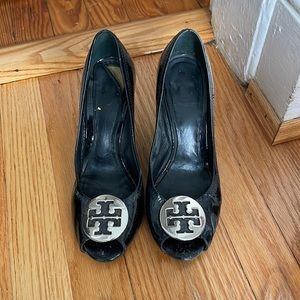 Tory Burch Patent Wedges